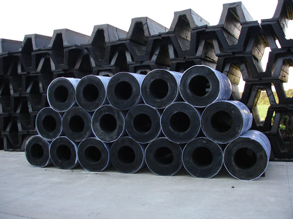 Y圓筒形橡膠護(hù)舷	